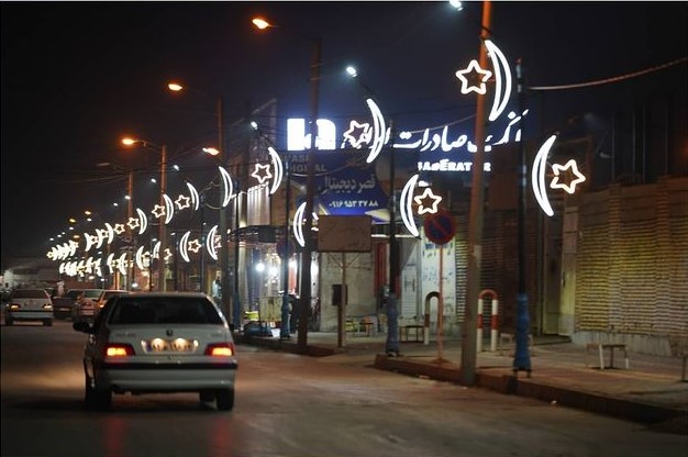 تامین روشنایی بازار وصال بندر ماهشهر + تصاویر - شهرداری بندر ماهشهر